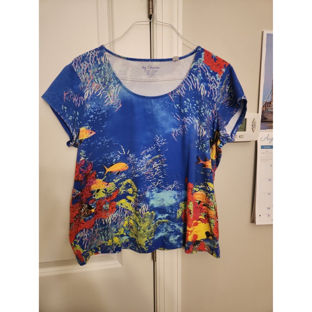 Chico's Blue Shortsleeve Shirt w/ Ocean Fish Scene Size 3 US 16
